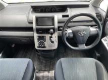 2011 Toyota Noah