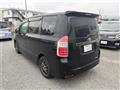 2009 Toyota Noah