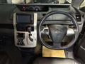 2013 Toyota Noah