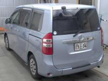 2013 Toyota Noah