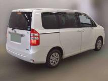 2012 Toyota Noah