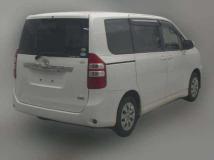 2013 Toyota Noah