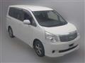 2013 Toyota Noah