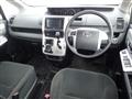2012 Toyota Noah