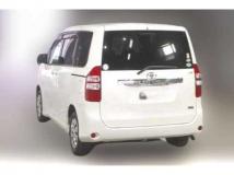 2013 Toyota Noah