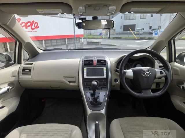 2011 Toyota Auris
