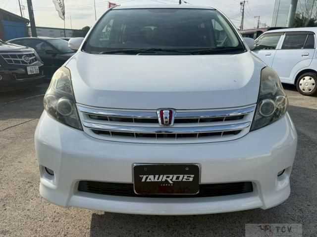 2010 Toyota Isis