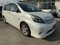 2010 Toyota Isis