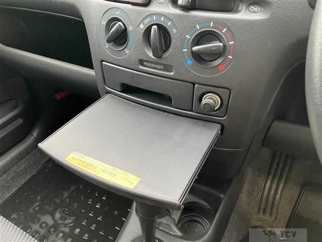 2003 Toyota Succeed