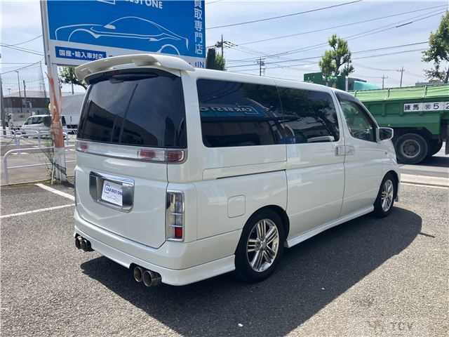 2003 Nissan Elgrand
