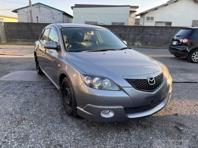 2004 Mazda Axela Sport