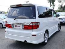 2003 Toyota Alphard