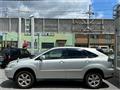 2003 Toyota Harrier