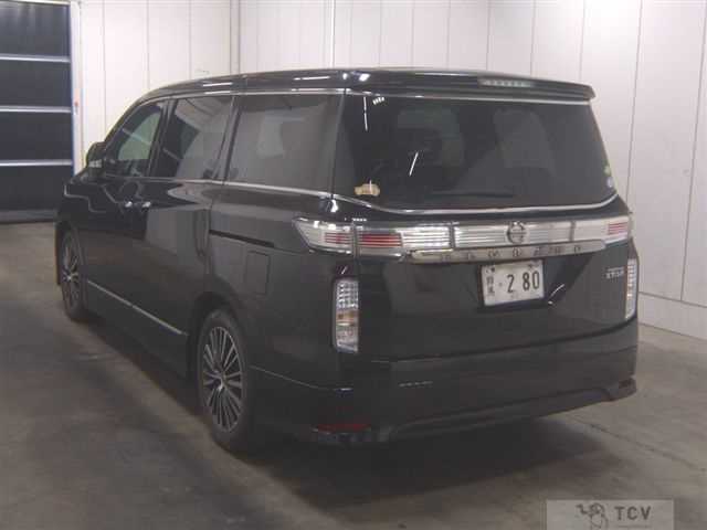 2015 Nissan Elgrand
