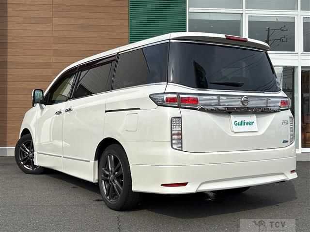 2011 Nissan Elgrand
