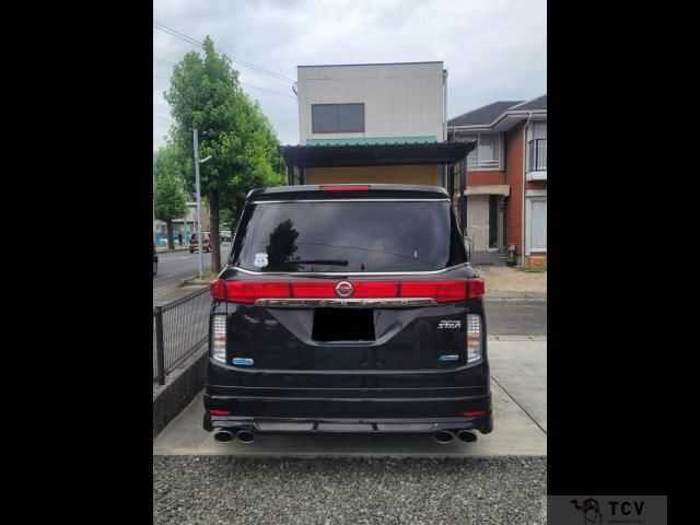 2011 Nissan Elgrand