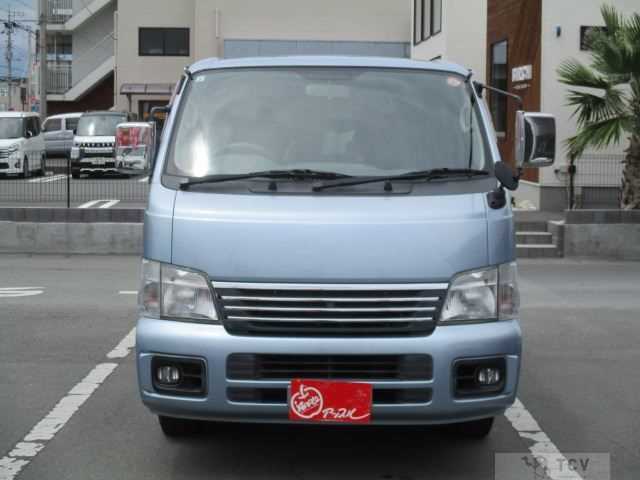2004 Nissan Caravan Coach