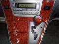 2004 Toyota Alphard