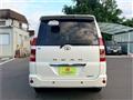 2003 Toyota Noah