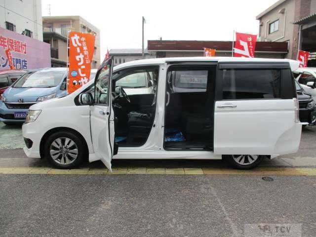 2013 Honda Step WGN