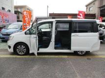 2013 Honda Step WGN
