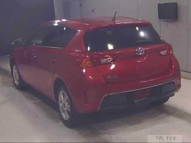 2013 Toyota Auris