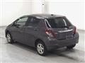 2011 Toyota Vitz