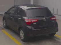 2017 Toyota Vitz
