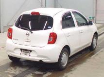 2017 Nissan March