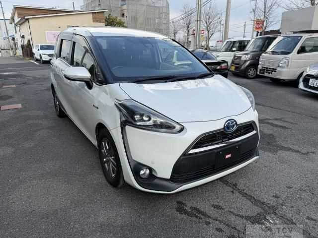 2016 Toyota Sienta