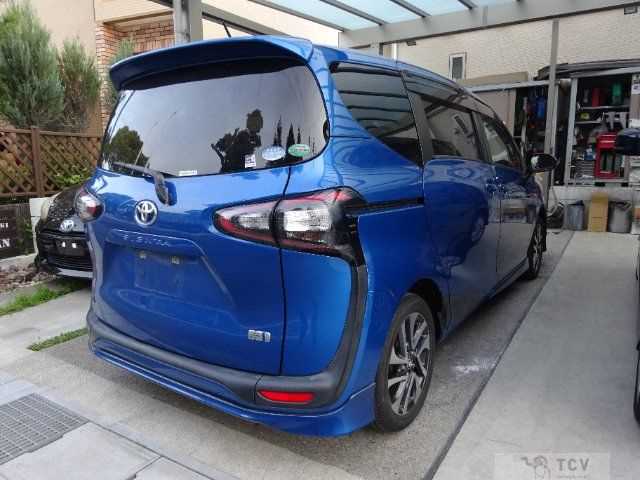 2015 Toyota Sienta