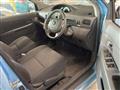 2004 Toyota Raum