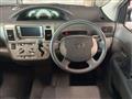 2004 Toyota Raum