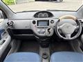 2003 Toyota Sienta