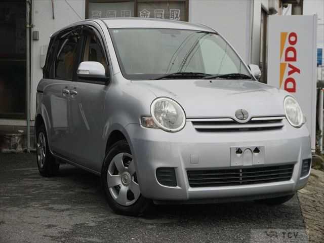 2010 Toyota Sienta