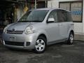2010 Toyota Sienta