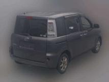 2011 Toyota Sienta