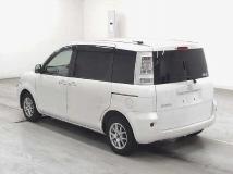 2011 Toyota Sienta