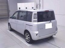 2013 Toyota Sienta