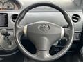 2011 Toyota Sienta