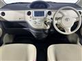 2004 Toyota Sienta