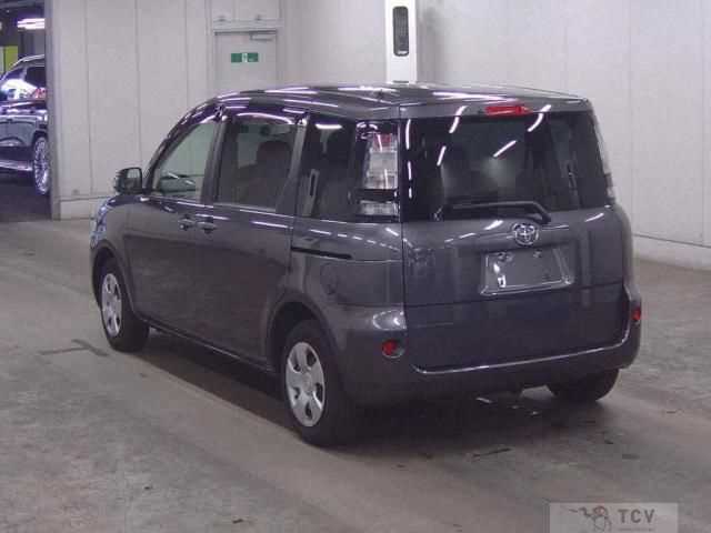 2014 Toyota Sienta