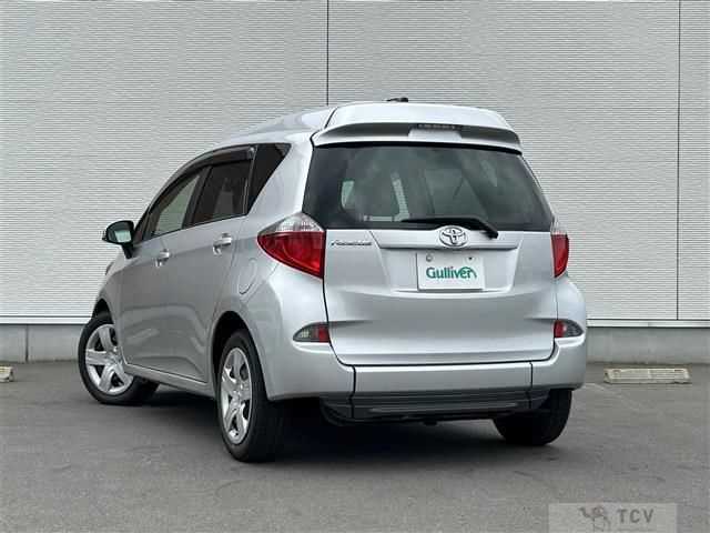 2012 Toyota Ractis