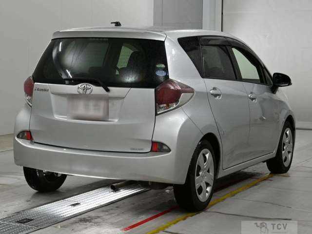 2016 Toyota Ractis
