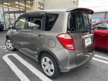 2005 Toyota Ractis