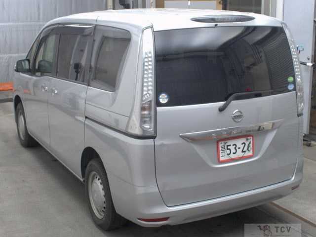 2015 Nissan Serena