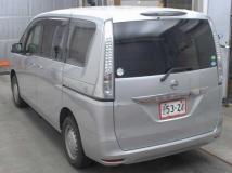 2015 Nissan Serena