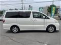 2006 Toyota Alphard