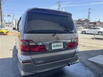 2004 Toyota Alphard