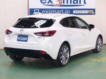 2014 Mazda Axela Sport